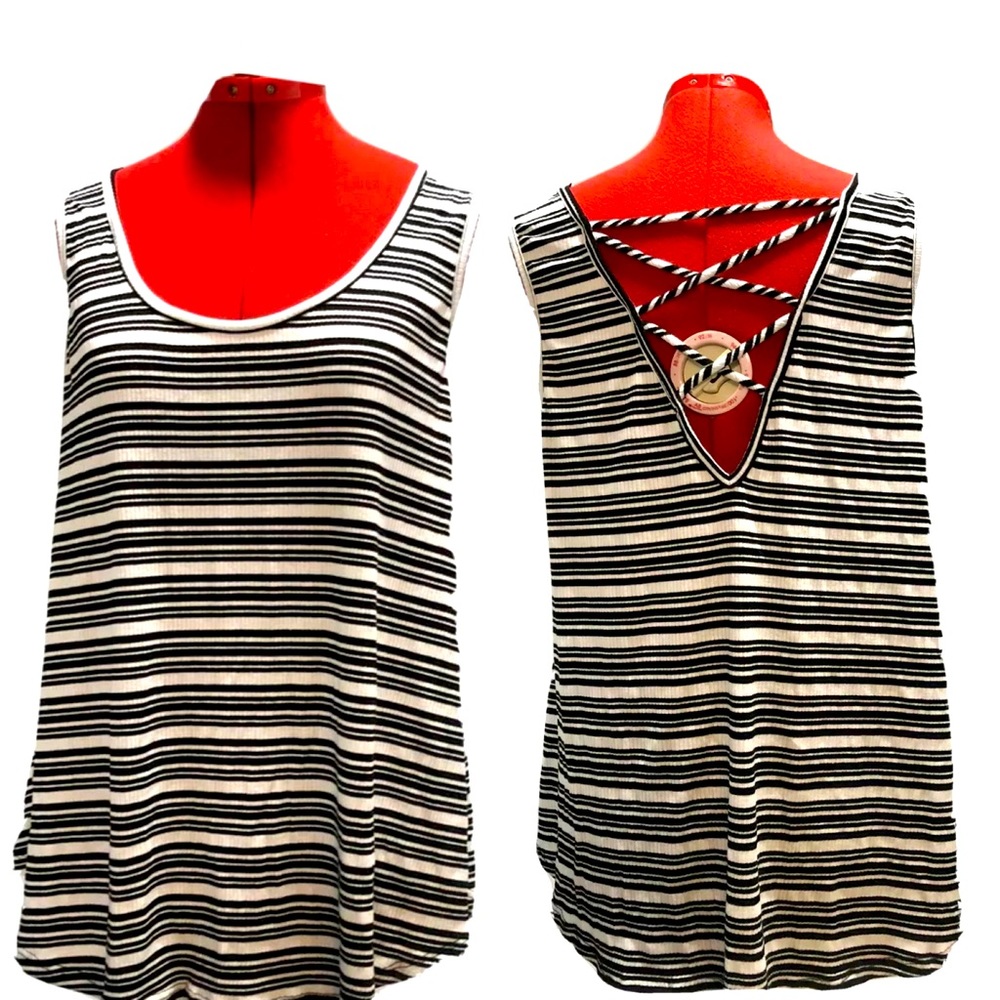 Haute Fox Sleeveless Top.